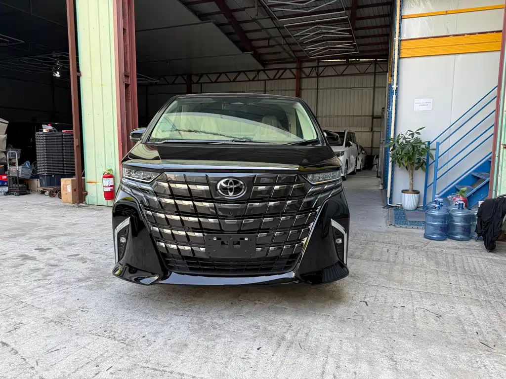 Toyota Alphard 2025 2.5L Premium