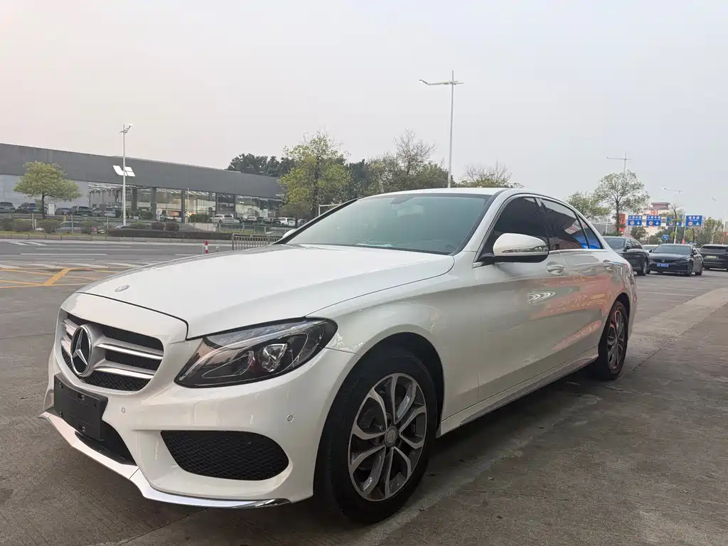 Mercedes-Benz C-Class 2016