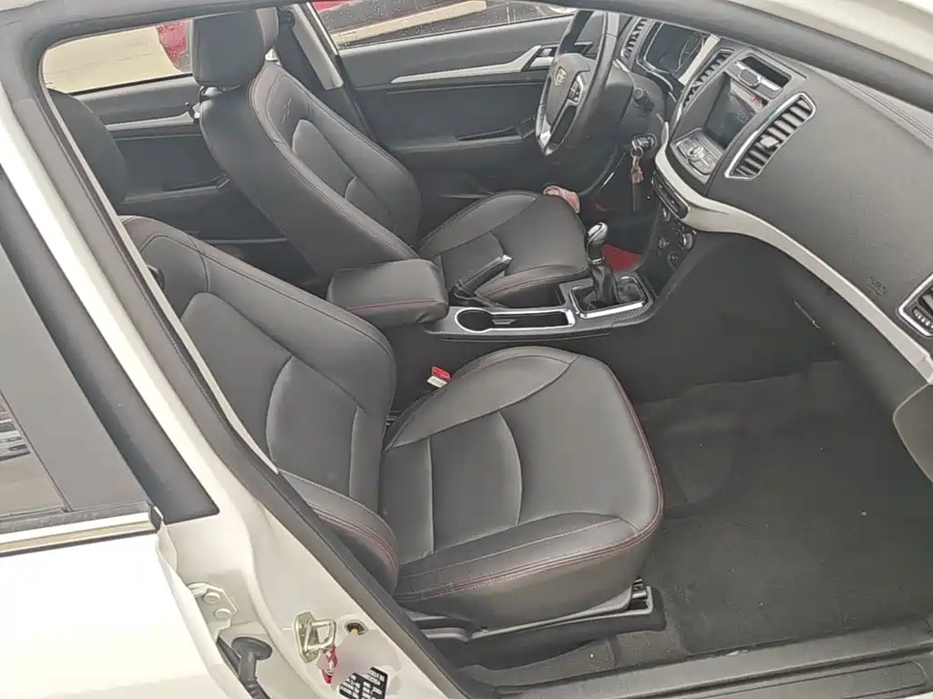 Geely Vision — миниатюра 25