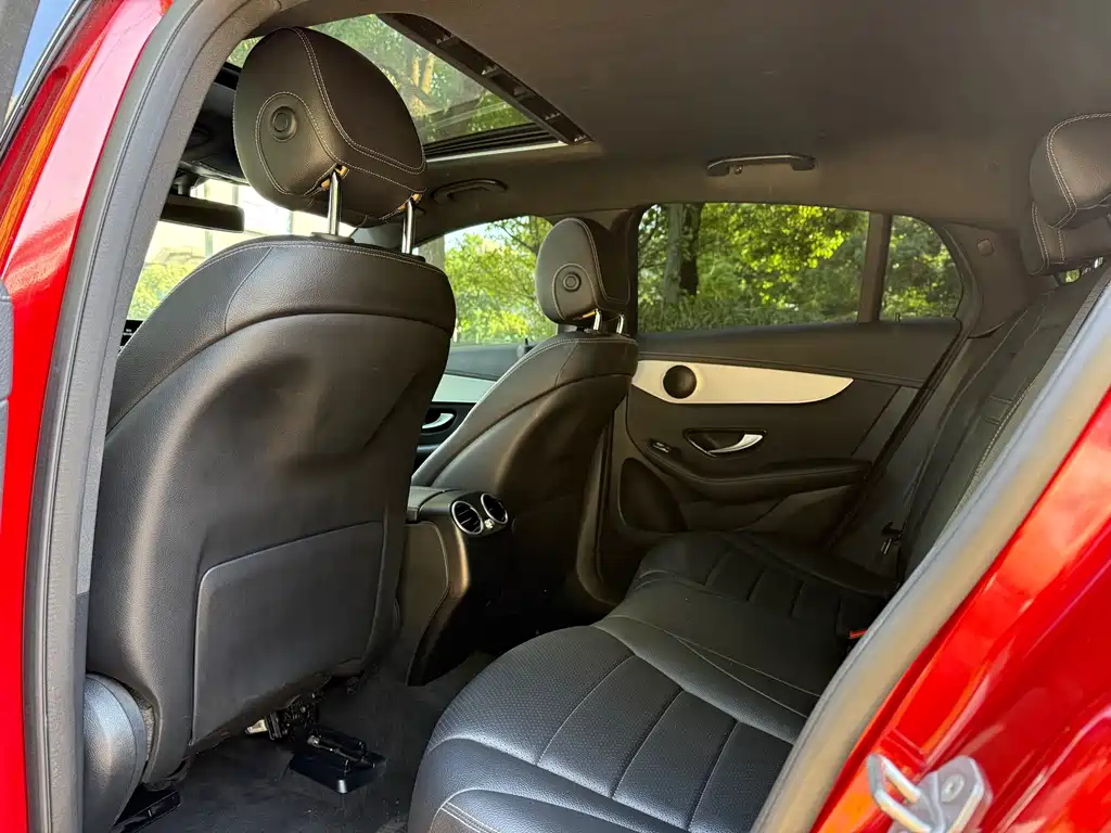 Mercedes-Benz GLC 2020 GLC 260 4MATIC SUV