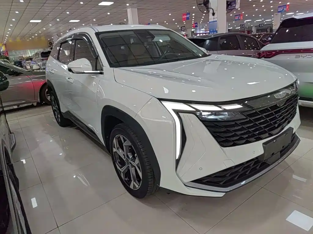 Geely Boyue L — миниатюра 4