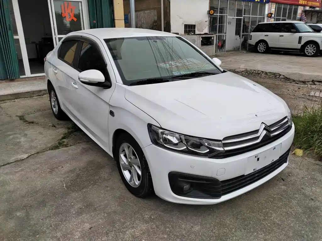 Citroen Elysee 1.6L Auto Fashion Type, фото 3
