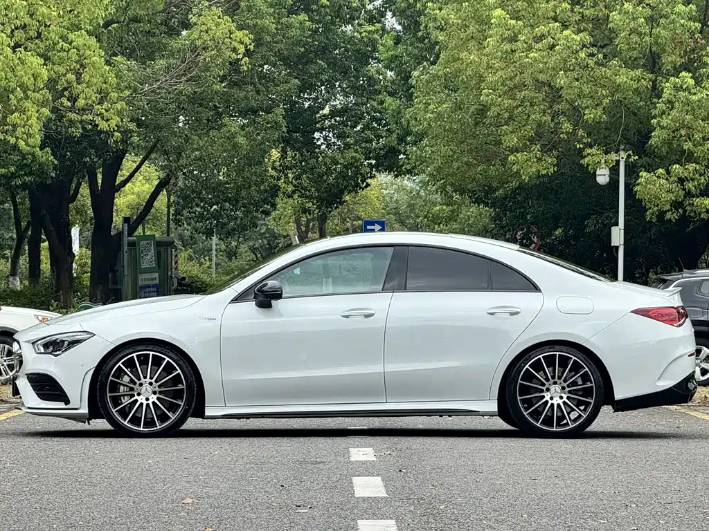 Mercedes-Benz CLA AMG — миниатюра 3