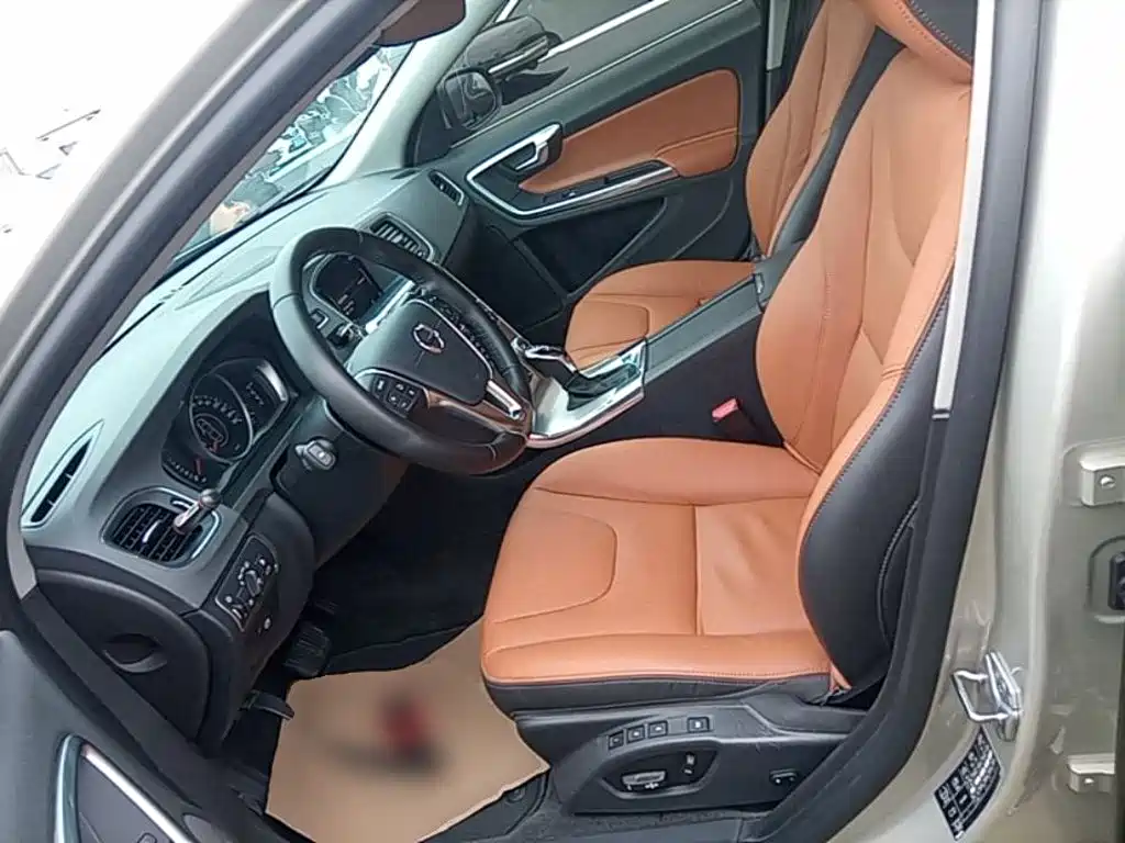 Volvo S60 — миниатюра 15