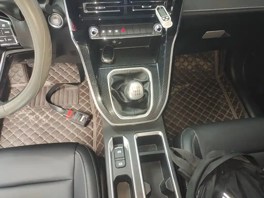 Haval M6 — миниатюра 14