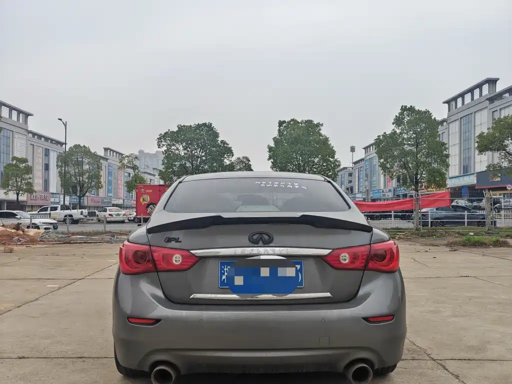 INFINITI Q50