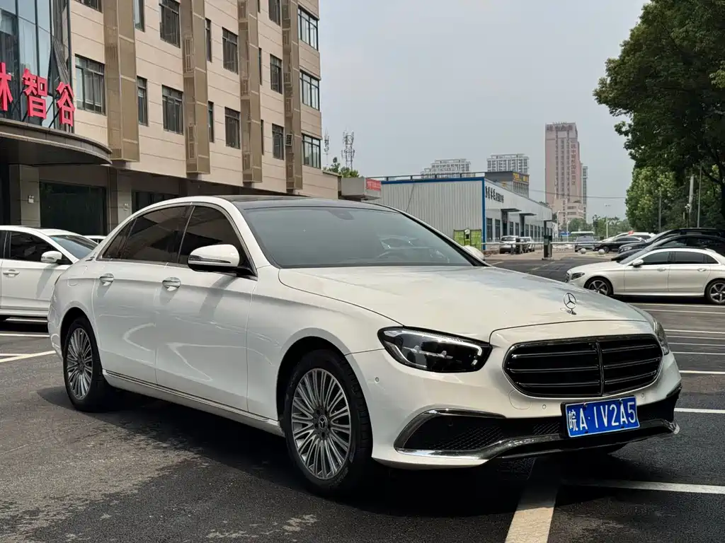 Mercedes-Benz E-Class E 2023 E 300 L Luxury
