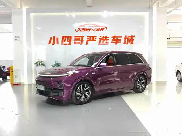 Li Auto 理想L8