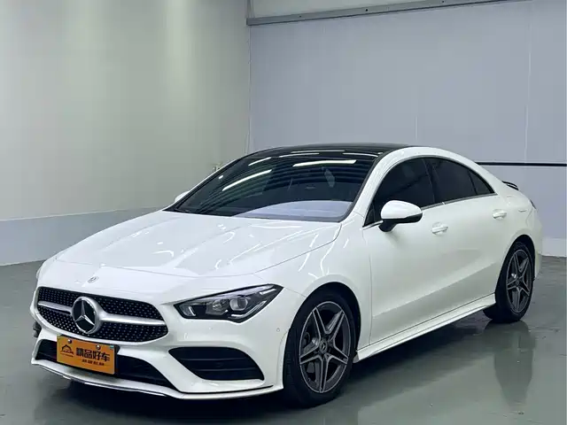 MERCEDES-BENZ CLA
