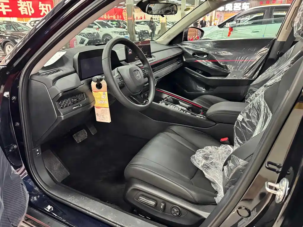 Honda Accord New Energy — миниатюра 7