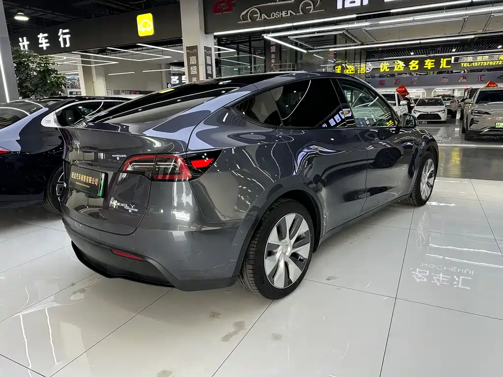 Tesla Model Y — фотографии объявления, Фото 21