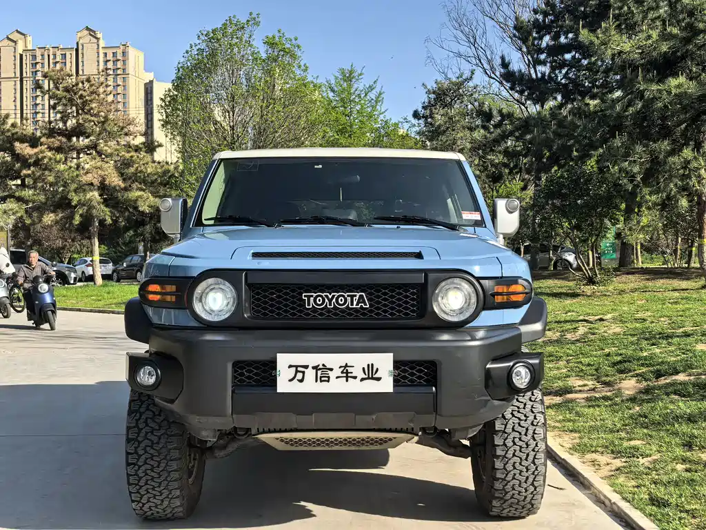 Toyota FJ Cruiser 2019