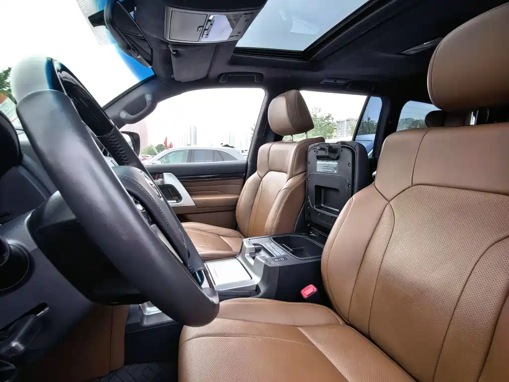 Toyota Land Cruiser 2015 4.6L V8