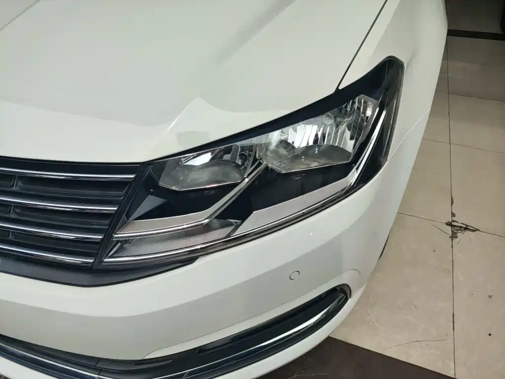 Volkswagen Lavida — миниатюра 24