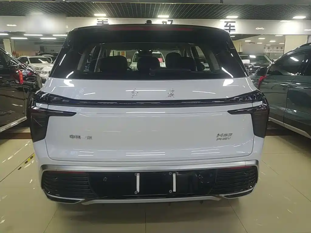 Hongqi HS3 PHEV 2025 117km PLUS