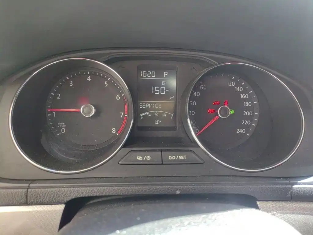 Volkswagen Lavida — миниатюра 4