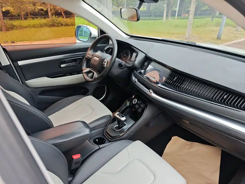 Haval H2s — миниатюра 10