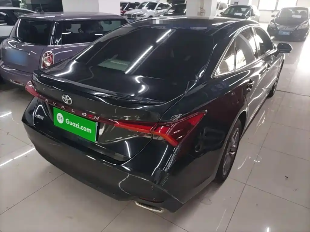 Toyota Avalon — миниатюра 7