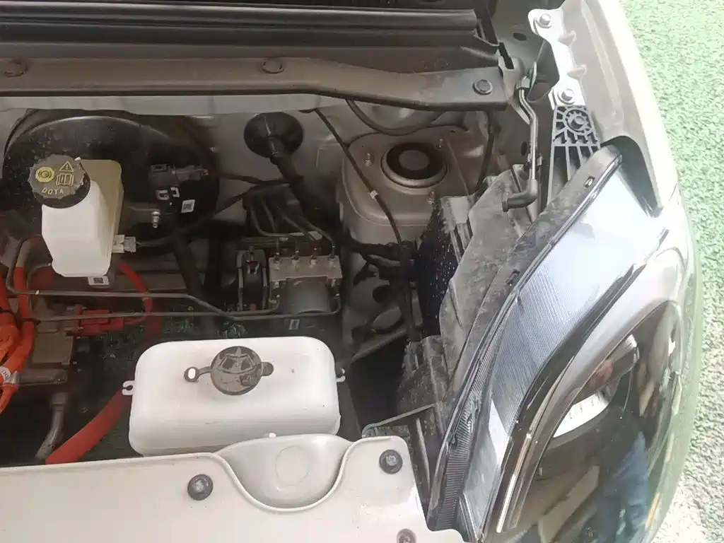 Wuling MINIEV — миниатюра 22