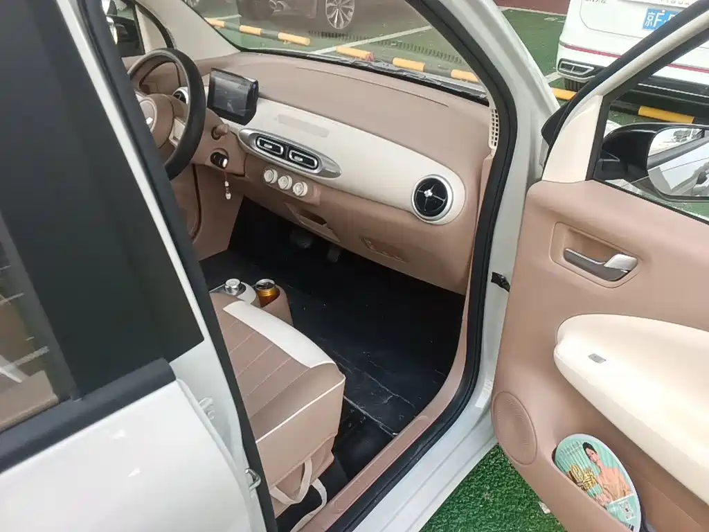 Wuling MINIEV — миниатюра 19