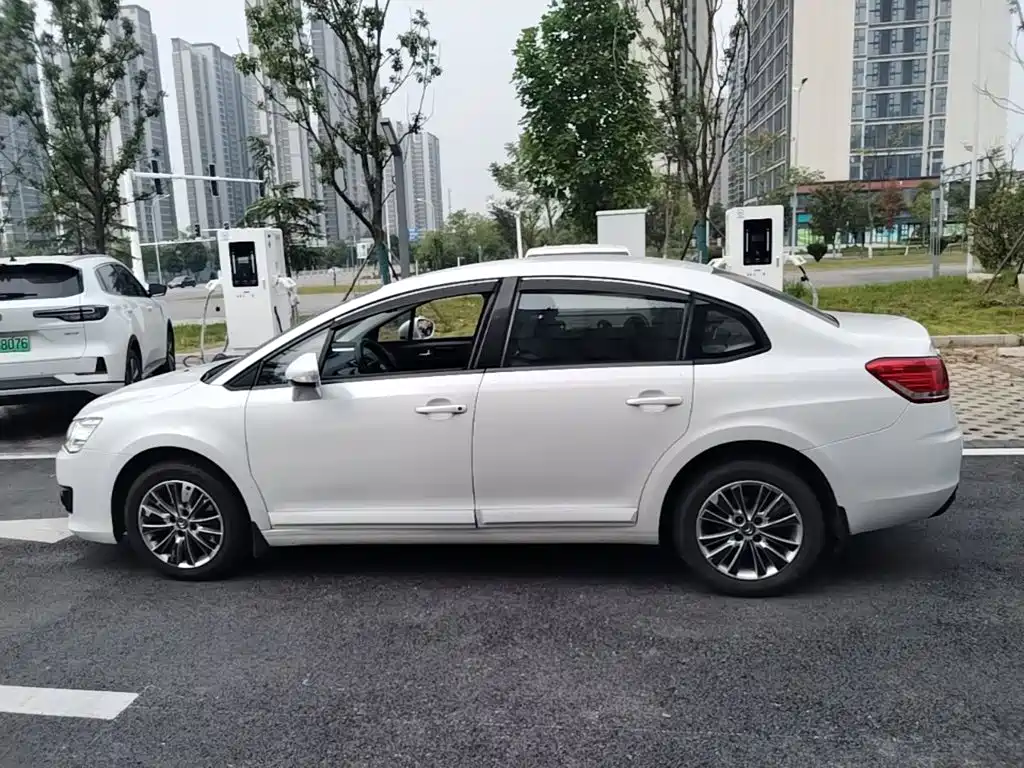Citroen C-Quatre — миниатюра 5