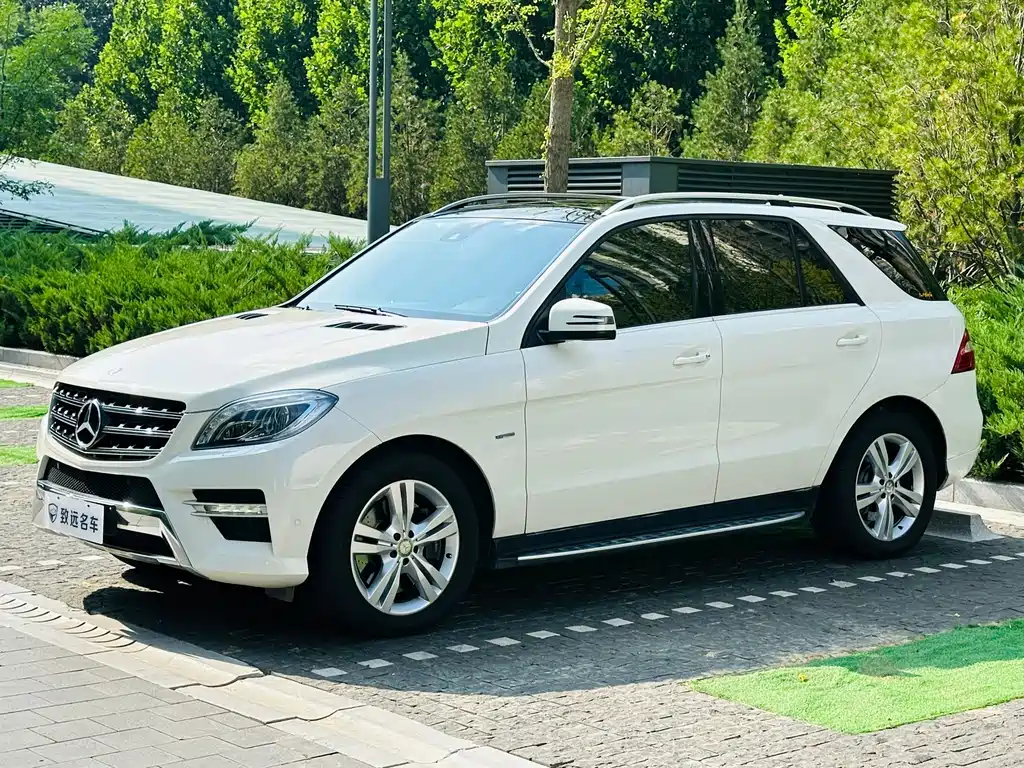 Mercedes-Benz M-Class