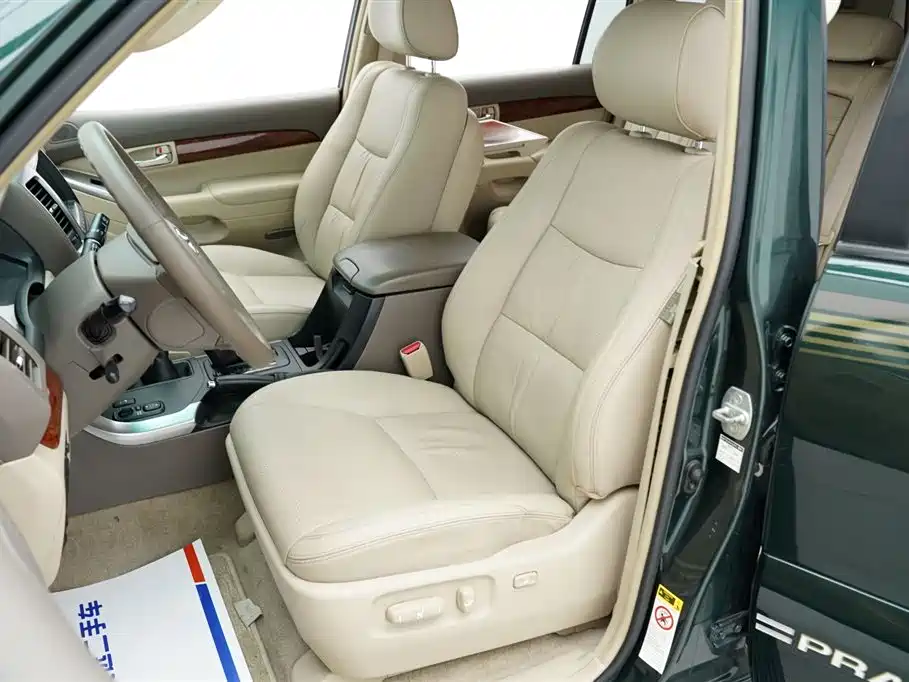 Toyota Land Cruiser Prado 2006 4.0L AT VX NAVI