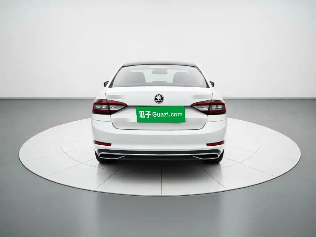 Skoda Octavia — миниатюра 5