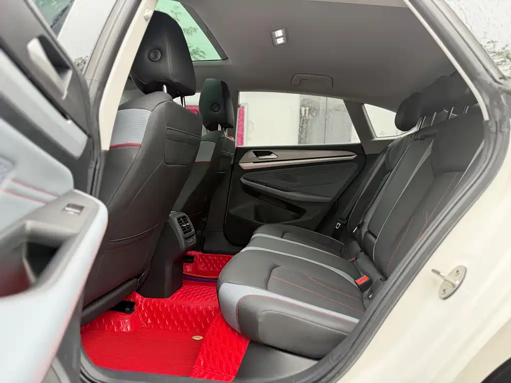 Volkswagen Lamando — миниатюра 11