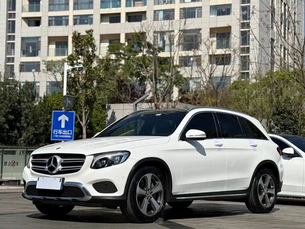 Mercedes-Benz GLC 2016