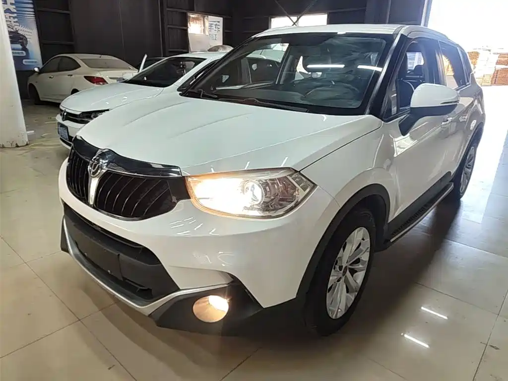 Zhonghua V3 2017