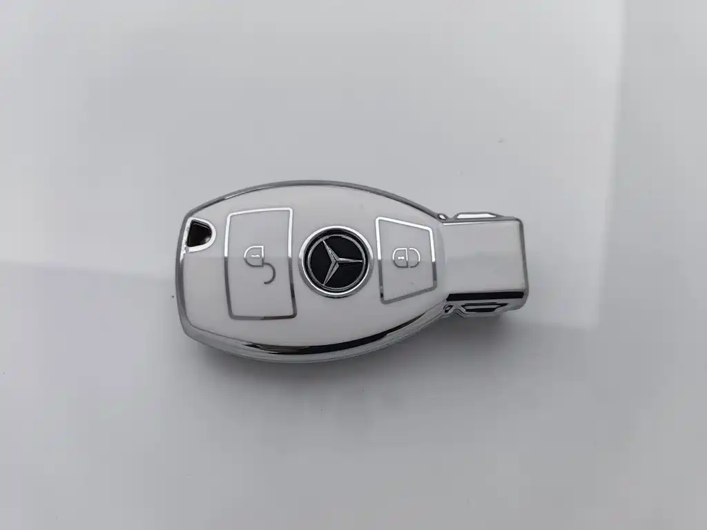 Mercedes-Benz GLA — миниатюра 19