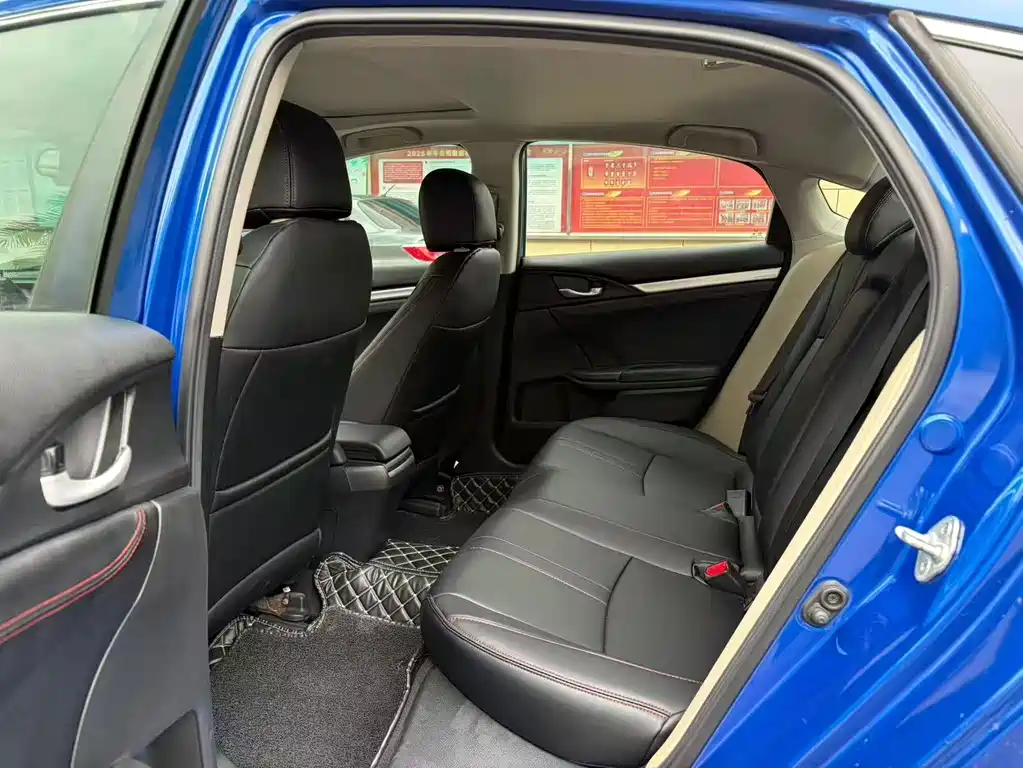 Honda Civic — миниатюра 11
