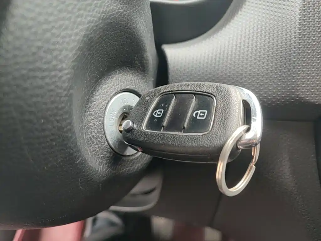 Hyundai Verna — миниатюра 9