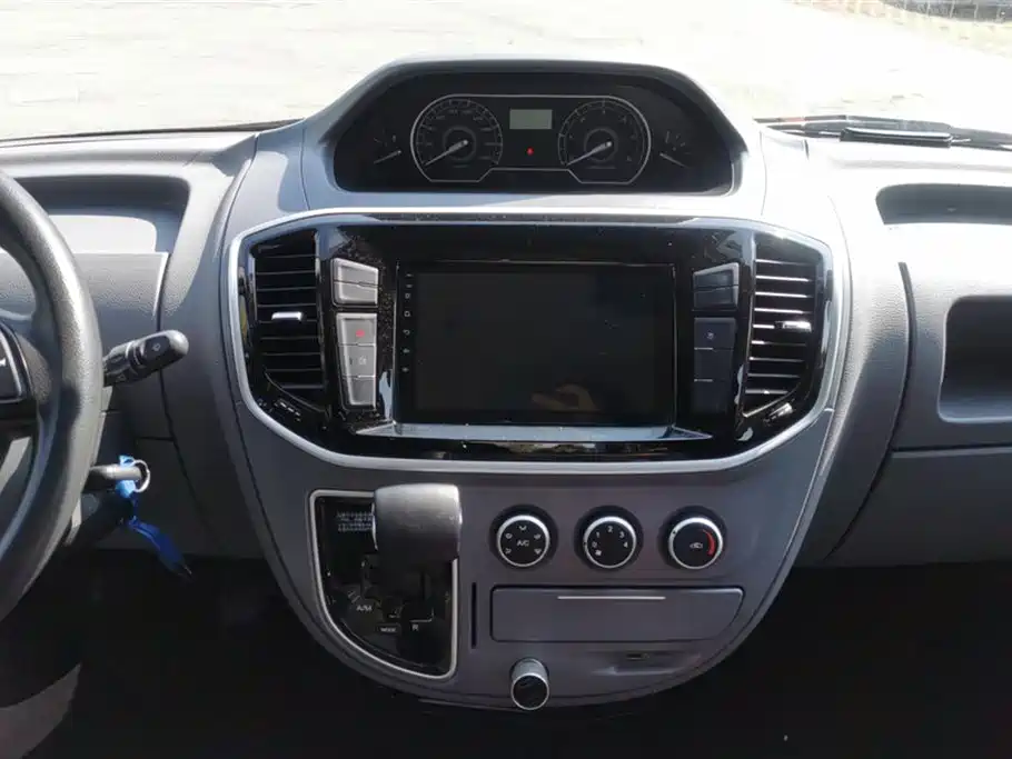 SAIC MAXUS XINTU V80