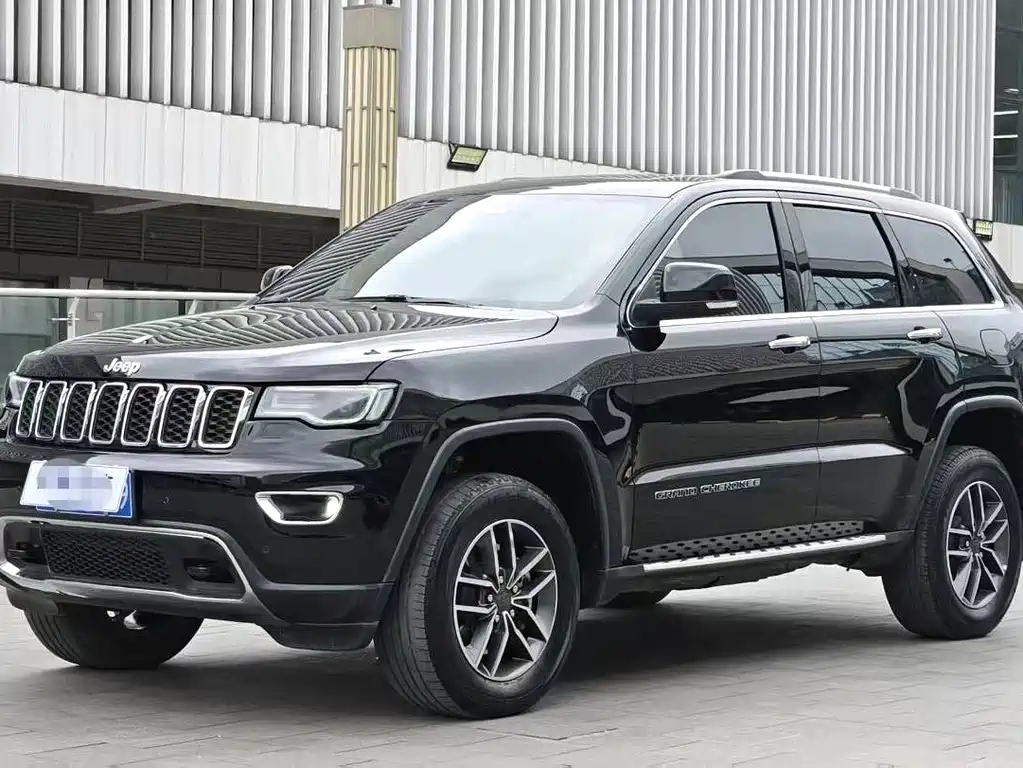 Jeep Grand Cherokee (Import) 2020