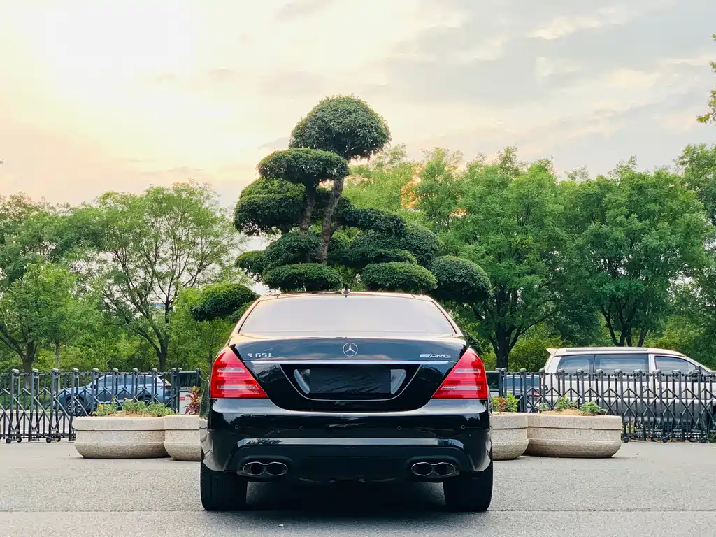 Mercedes-Benz S-Class AMG — миниатюра 22
