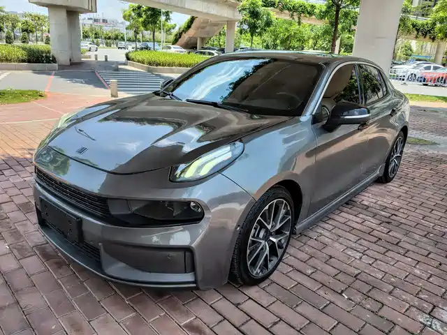 2023 Lynk & Co 03