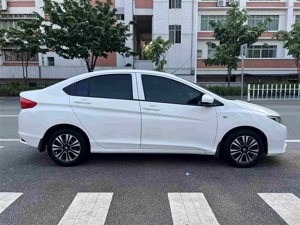 Honda City — миниатюра 7