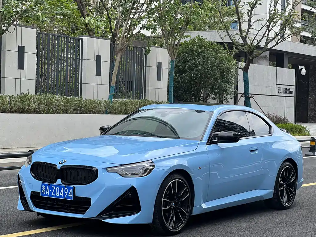 BMW M240I