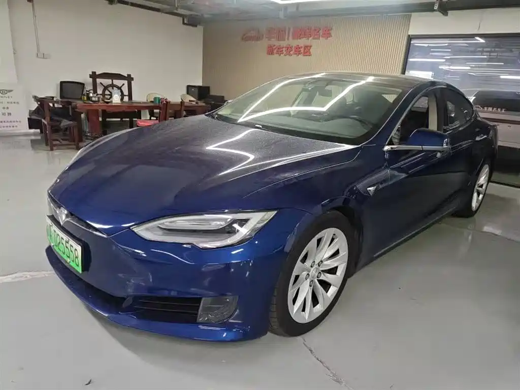 Tesla Model S 2017