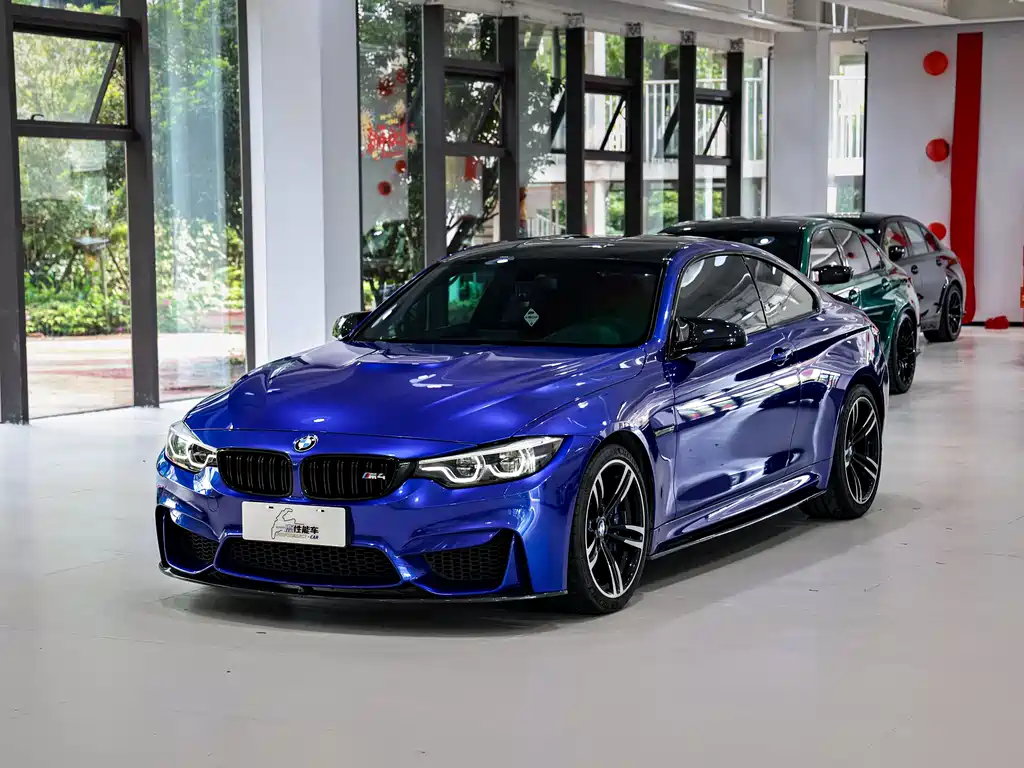BMW M4 2019