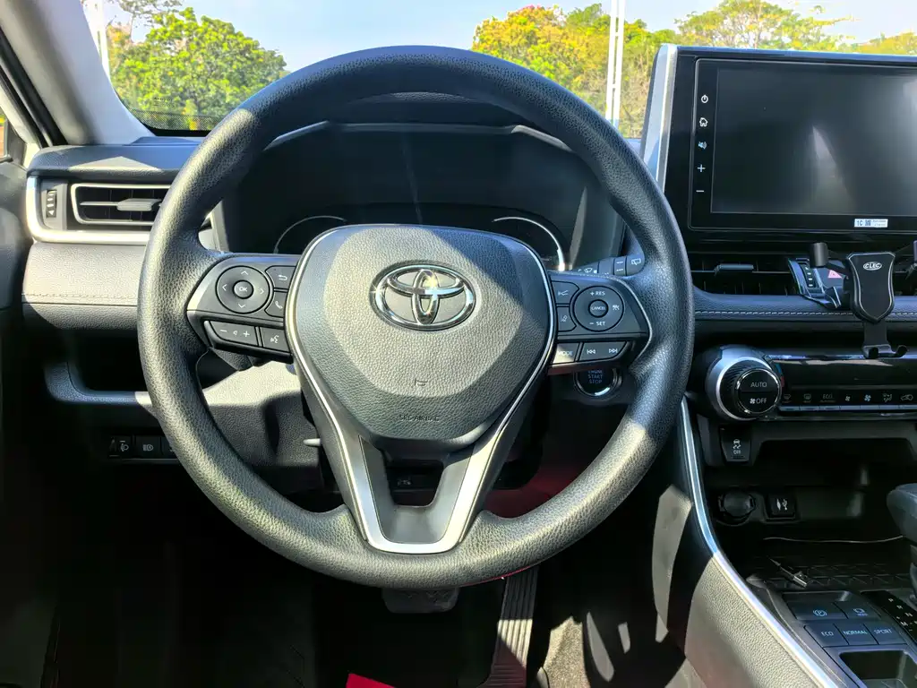 TOYOTA RAV4 RONGFANG