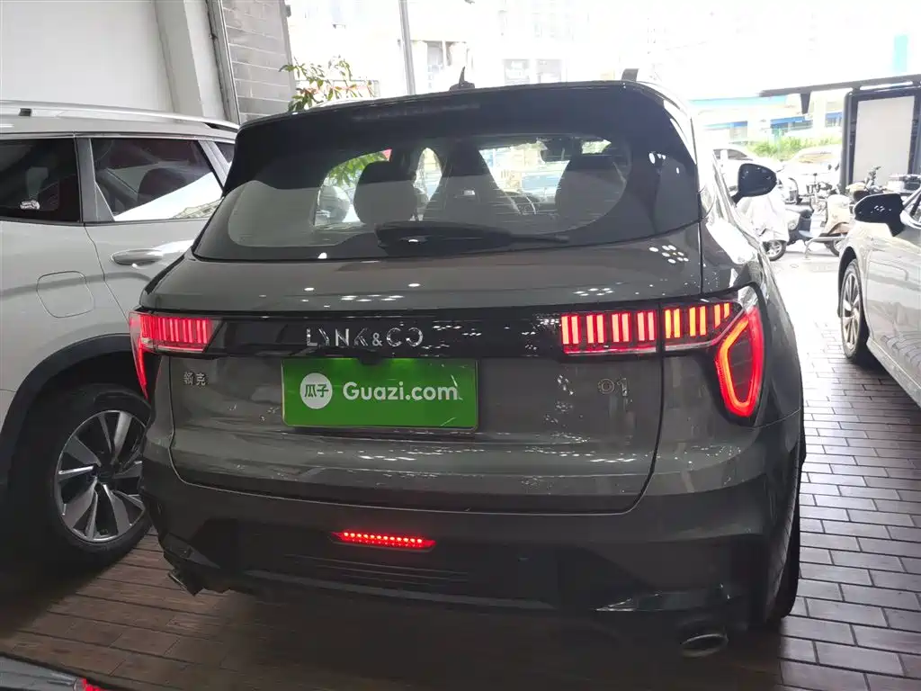 LYNK  01