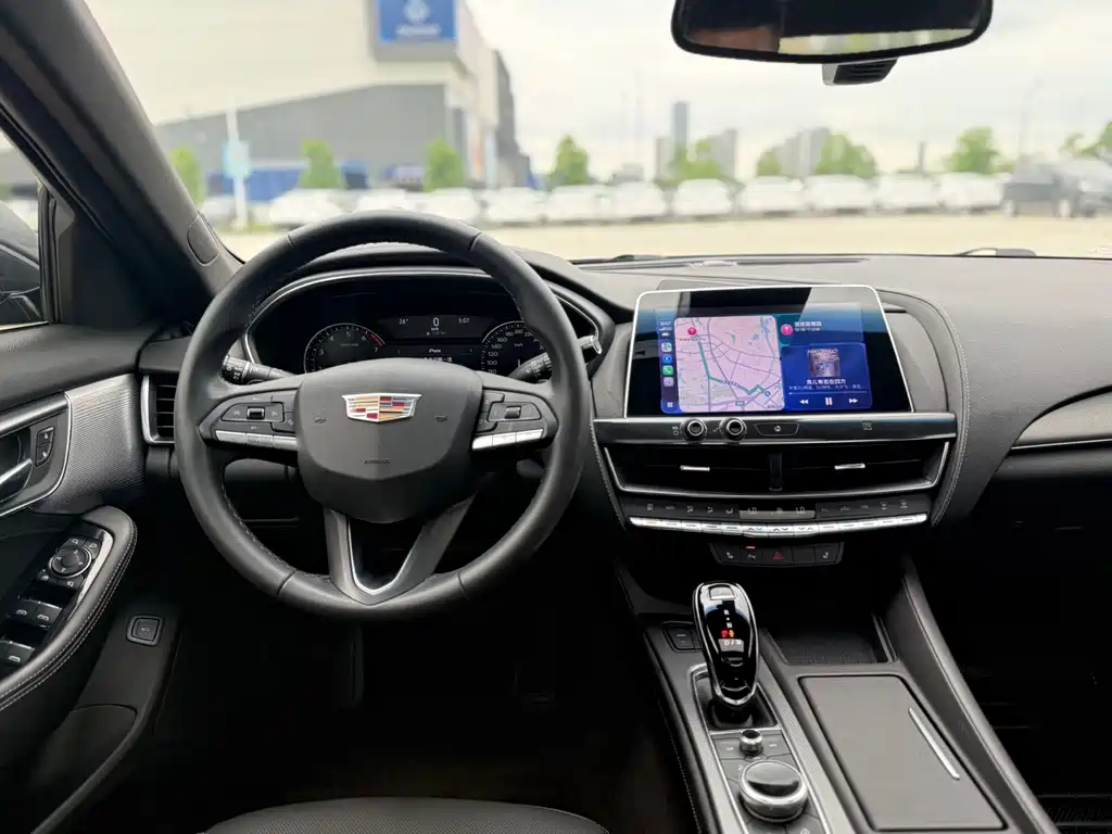 Cadillac CT5 — миниатюра 10