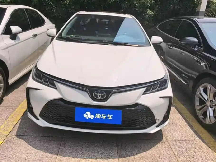 TOYOTA COROLLA