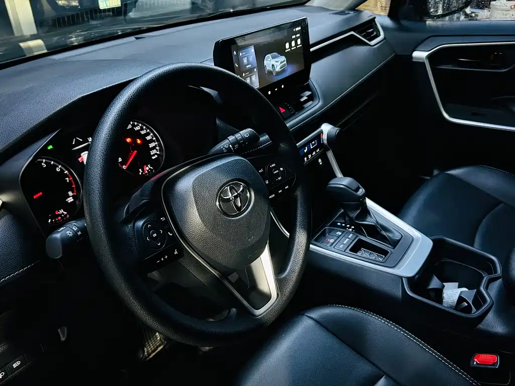 TOYOTA RAV4 RONGFANG