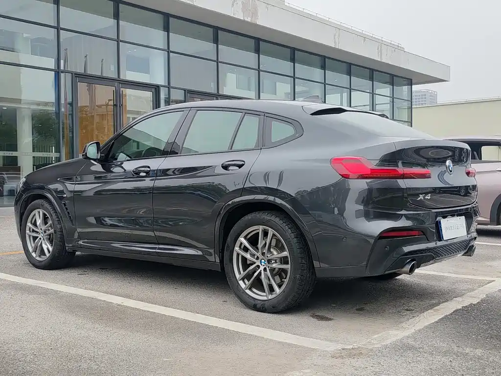 BMW X4 — миниатюра 7