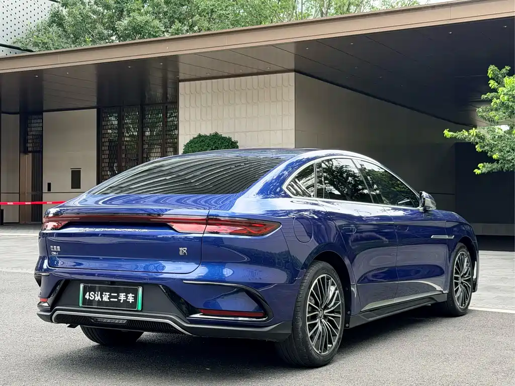 BYD Han 2022 DM-i 121KM Premium