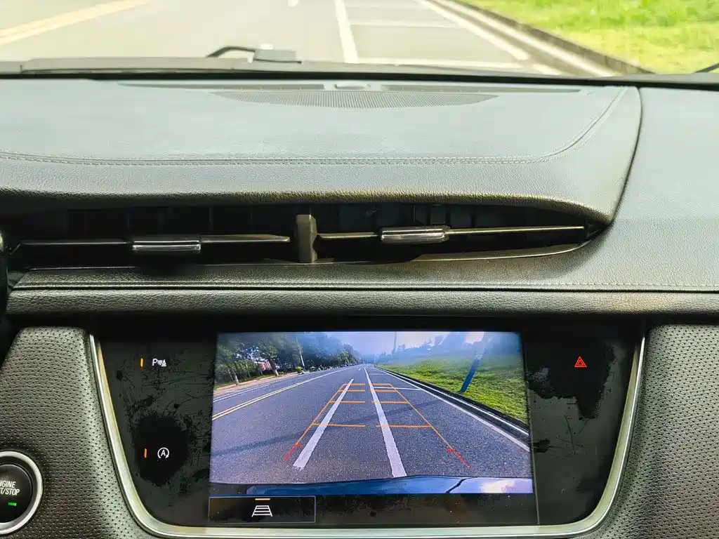 Cadillac XT5 — миниатюра 14